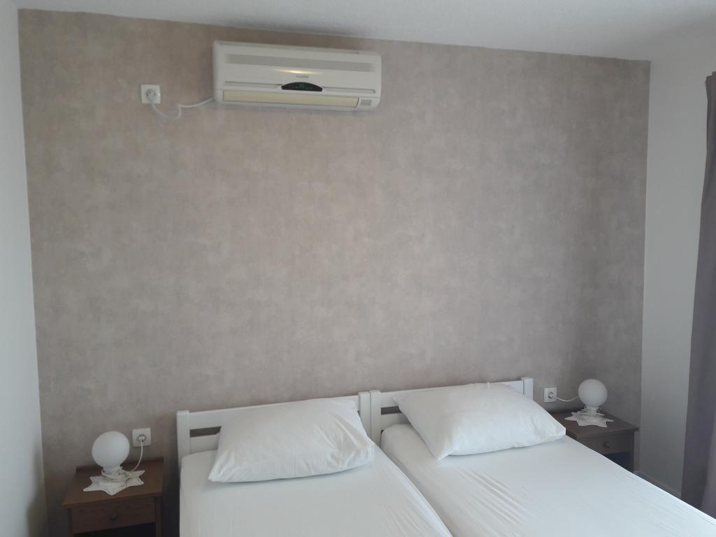 Roza Guest House Zengg Kültér fotó