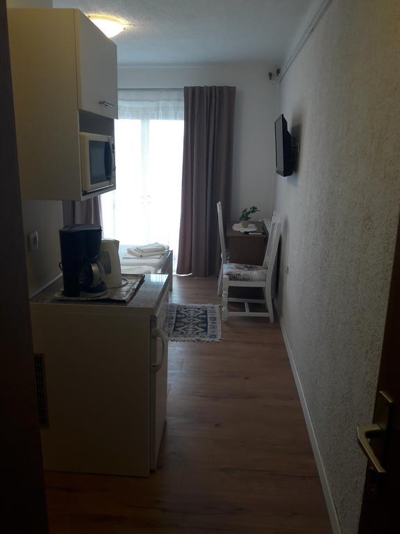 Roza Guest House Zengg Kültér fotó