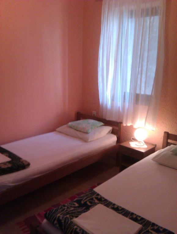 Roza Guest House Zengg Szoba fotó